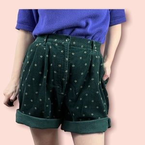 80s 90s Bohemian Mom Cottage Granny Green Corduroy high waisted shorts womens